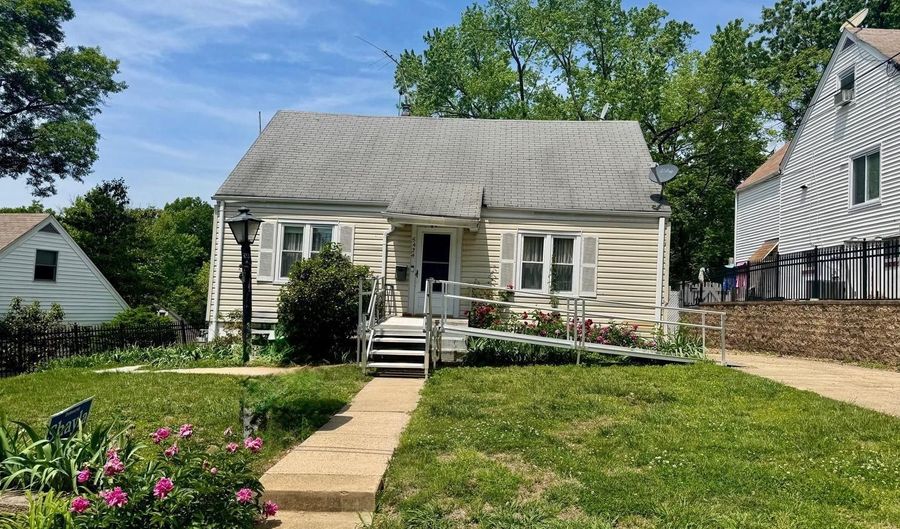 5424 VARNUM St, Bladensburg, MD 20710 - 4 Beds, 3 Bath