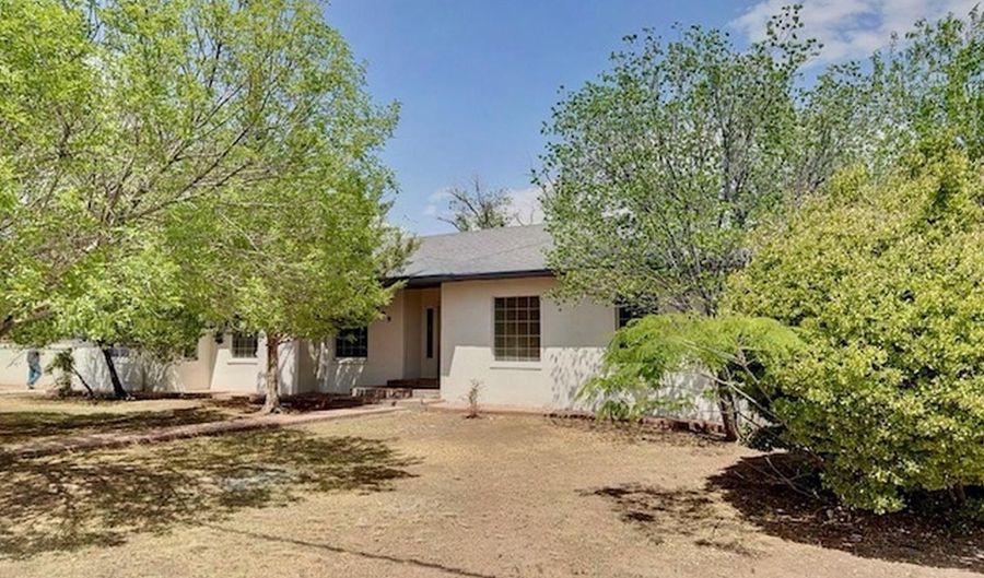 809 S Roselawn Ave, Artesia, NM 88210 - 4 Beds, 2 Bath