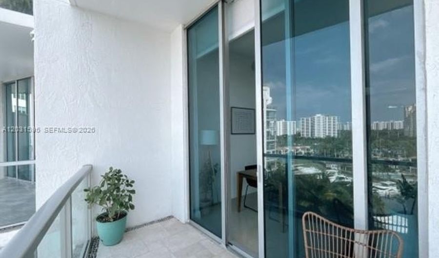 3029 NE 188th St 822, Aventura, FL 33180 - 3 Beds, 2 Bath