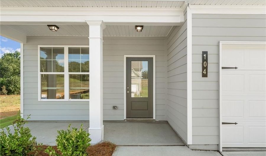 104 Bluefin St, Adairsville, GA 30103 - 4 Beds, 3 Bath