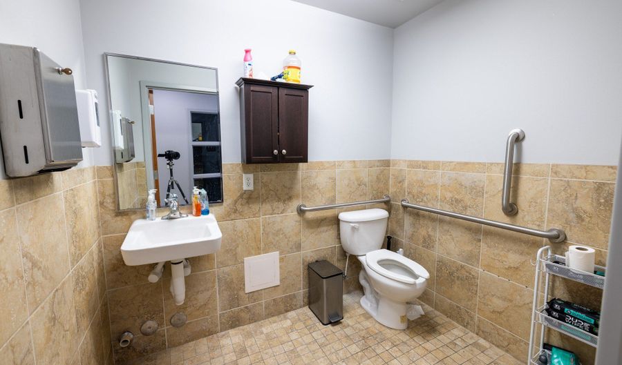 767 AUTO MALL Dr 12, American Fork, UT 84003 - 0 Beds, 0 Bath