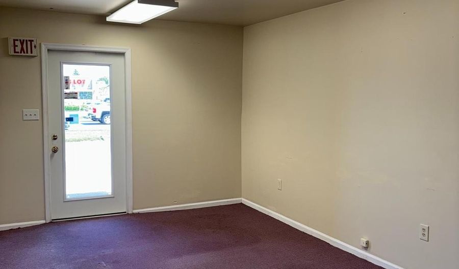 504 N DUPONT Hwy, Dover, DE 19901 - 0 Beds, 0 Bath