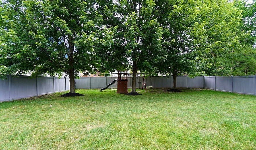47 Timber Cove Ct, Amherst, NY 14051 - 4 Beds, 3 Bath