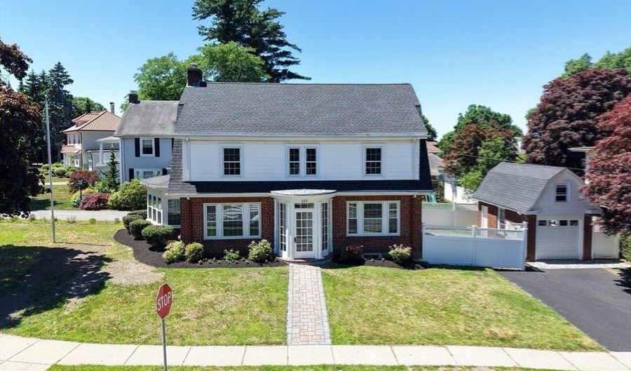 8 Horace Rd, Belmont, MA 02478 - 4 Beds, 4 Bath