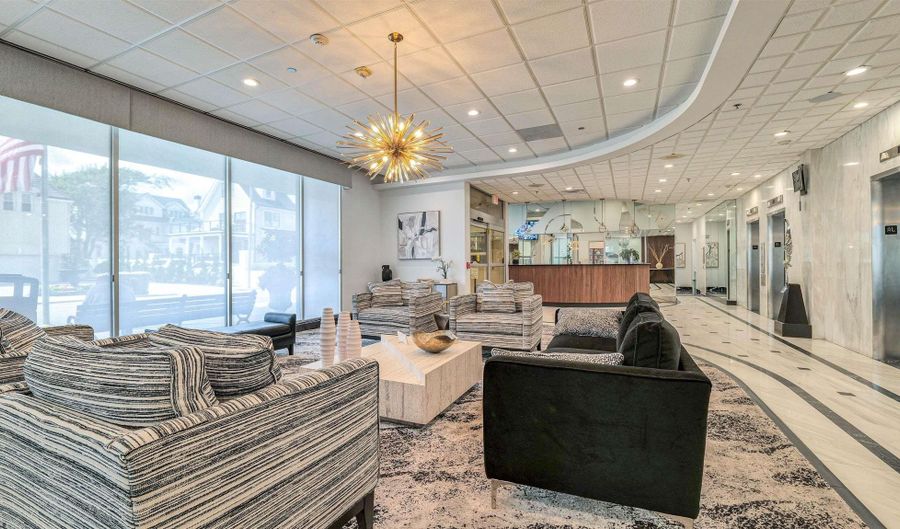 101 S PLAZA Pl, Atlantic City, NJ 08401 - 1 Beds, 1 Bath