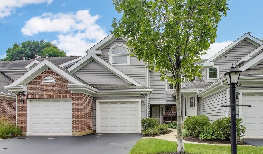 1905 N Stillwater Rd, Arlington Heights, IL 60004 - 2 Beds, 2 Bath