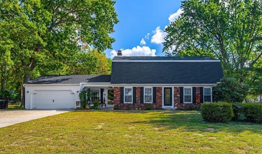 2302 FERNWOOD Ave, Atco, NJ 08004 - 4 Beds, 3 Bath