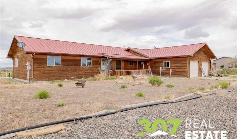 23 Sage Dr, Cody, WY 82414 - 3 Beds, 2 Bath