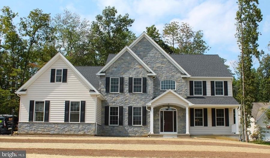 1207 E BUTLER Pike, Ambler, PA 19002 - 4 Beds, 3 Bath