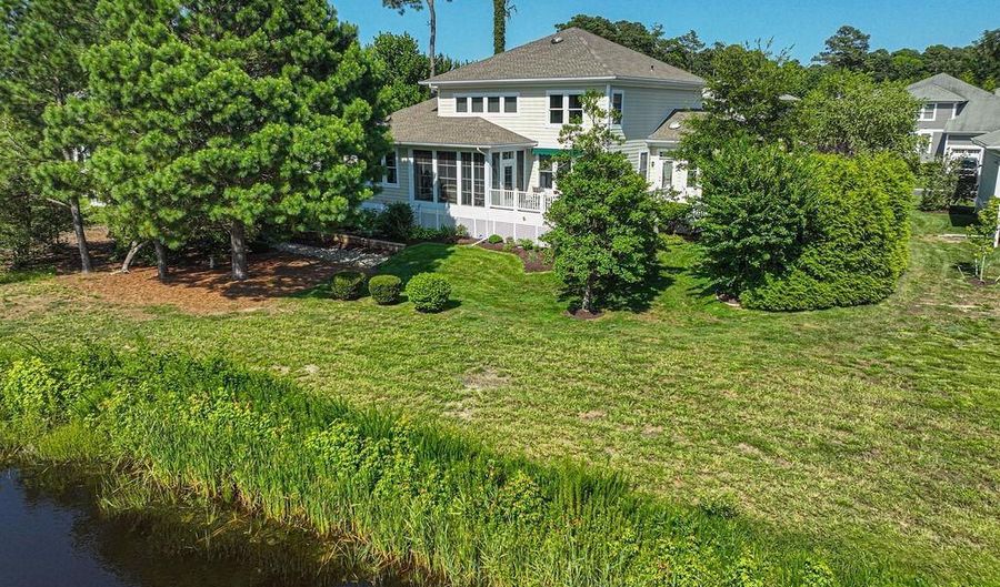 11845 MAN O WAR Ln, Berlin, MD 21811 - 4 Beds, 3 Bath