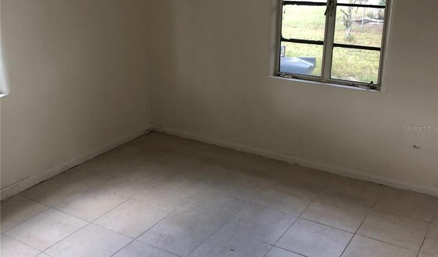 421 W CORNELL St, Avon Park, FL 33825 - 2 Beds, 1 Bath