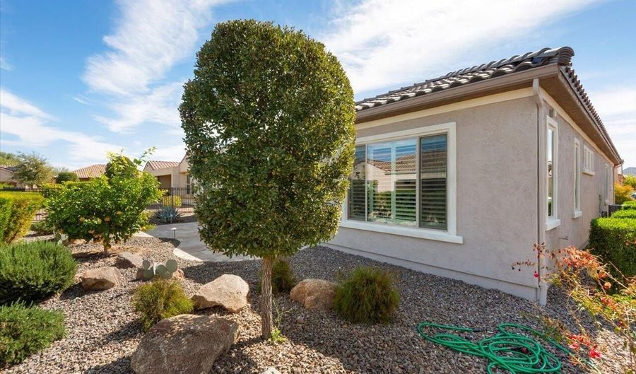 26616 W QUAIL Ave, Buckeye, AZ 85396 - 2 Beds, 3 Bath