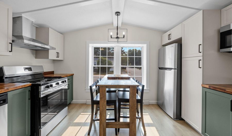 15 1st St 15, Bourne, MA 02532 - 2 Beds, 1 Bath