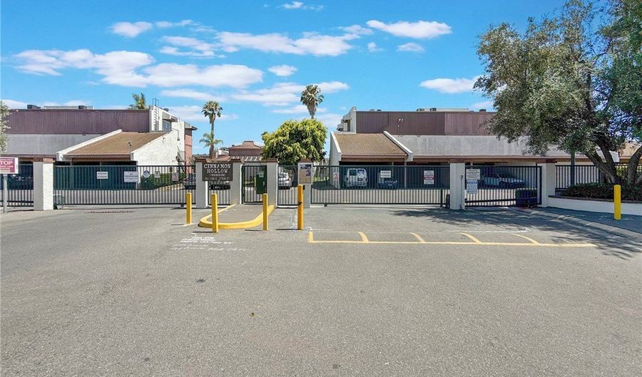 1124 S Citron 85, Anaheim, CA 92805 - 2 Beds, 2 Bath