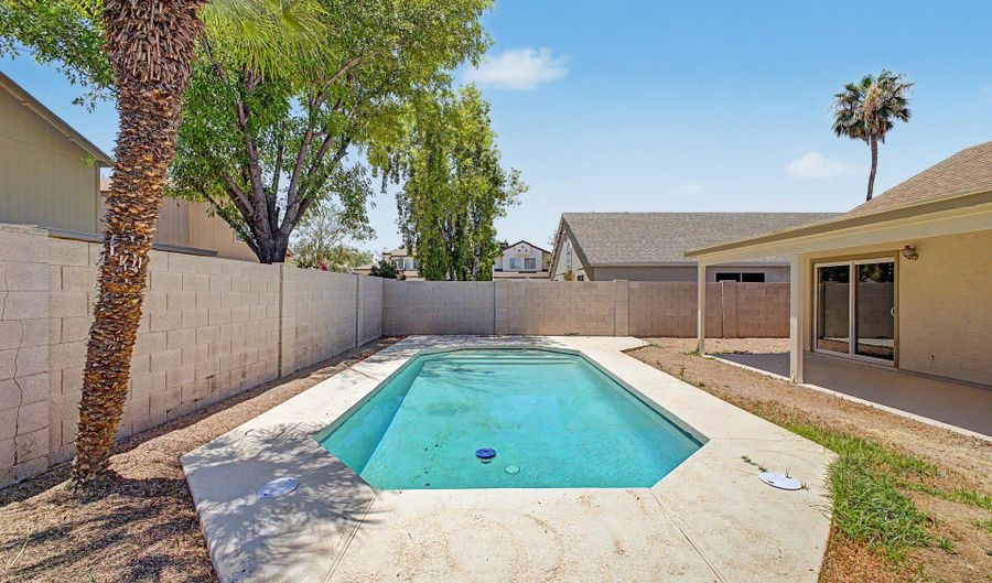 5051 W MERCURY Way, Chandler, AZ 85226 - 3 Beds, 2 Bath