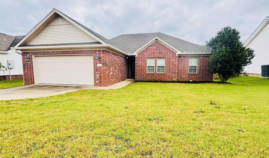 1732 White Oak Ln, Benton, AR 72019 - 3 Beds, 2 Bath