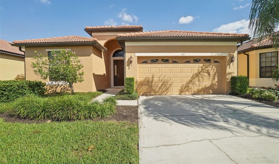 127 SILVER FALLS Dr, Apollo Beach, FL 33572 - 3 Beds, 2 Bath