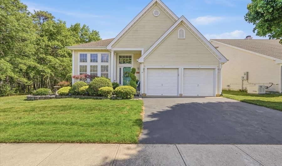 112 Mirage Blvd, Barnegat, NJ 08005 - 2 Beds, 2 Bath