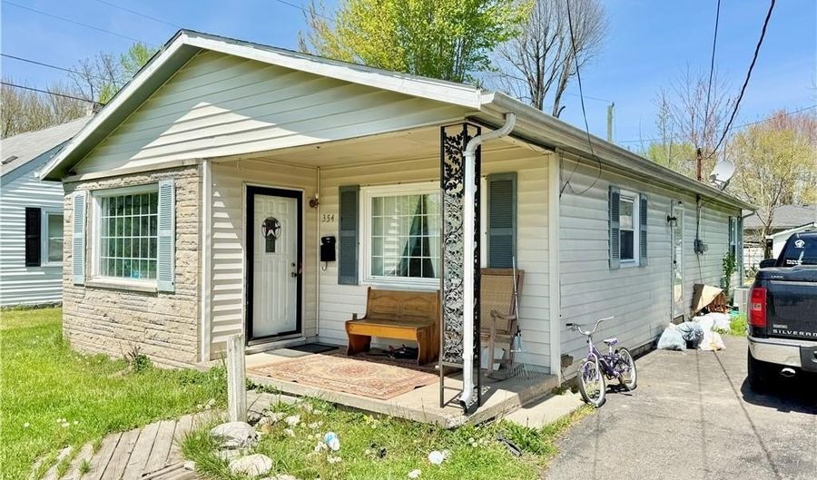 354 W Cross St, Austin, IN 47102 - 3 Beds, 2 Bath