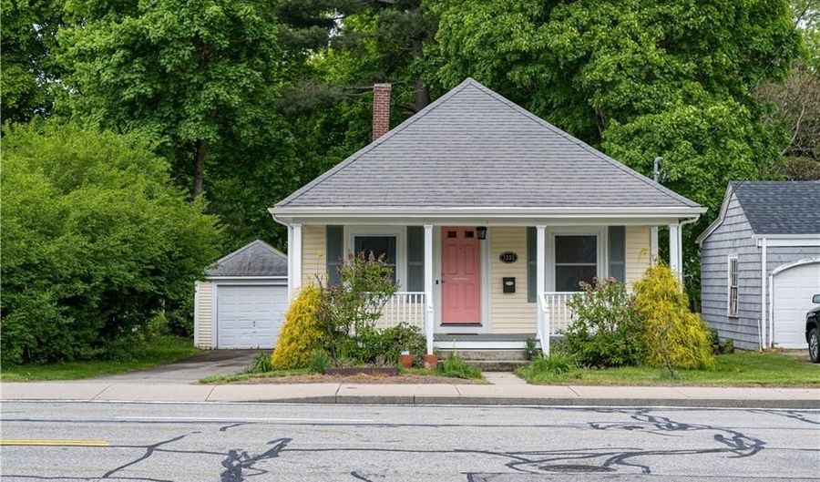 1335 Pawtucket Ave, East Providence, RI 02916 - 2 Beds, 1 Bath