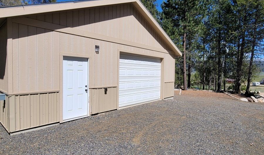 10125 Round Valley Rd, Cascade, ID 83611 - 1 Beds, 1 Bath