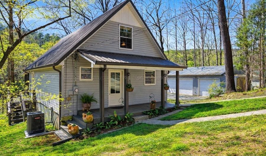 447 COUNTY ROAD 4028, Arley, AL 35541 - 2 Beds, 1 Bath