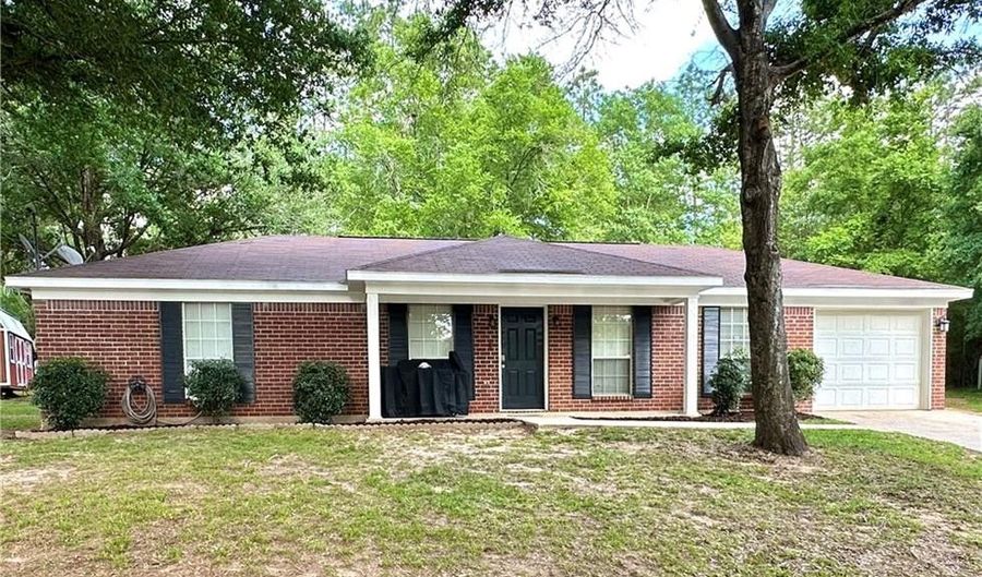 8500 Stephanie Ct, Eight Mile, AL 36613 - 3 Beds, 2 Bath