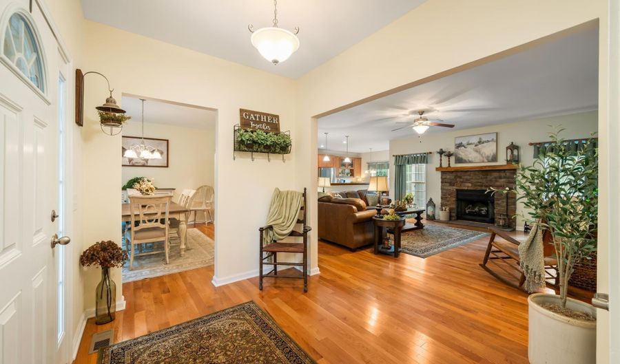 3936 LIBERTY CHAPEL Rd, Appomattox, VA 24522 - 3 Beds, 3 Bath