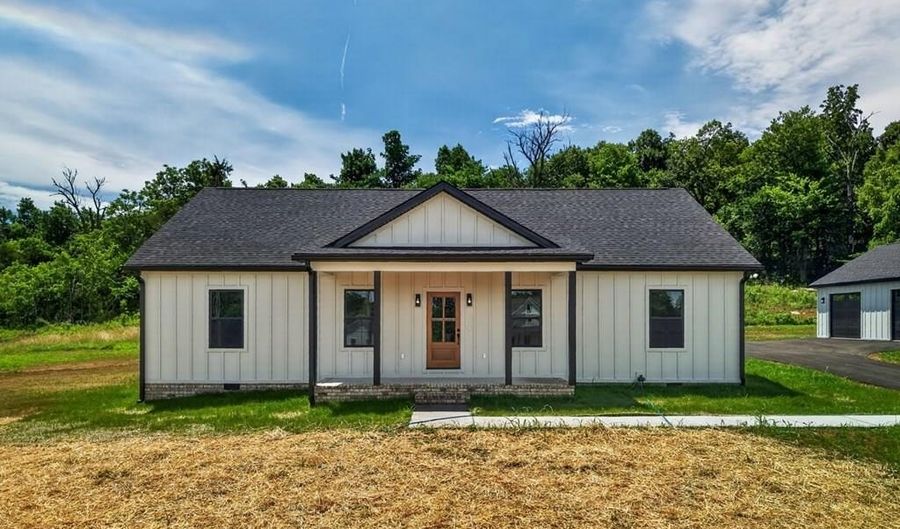 233 Cedar Ln, Allons, TN 38541 - 3 Beds, 2 Bath