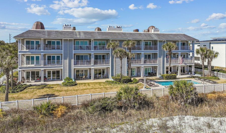 701 BEACH Ave 201, Atlantic Beach, FL 32233 - 2 Beds, 2 Bath