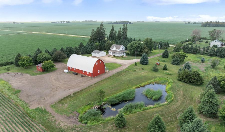51413 150th St, Austin, MN 55912 - 4 Beds, 2 Bath