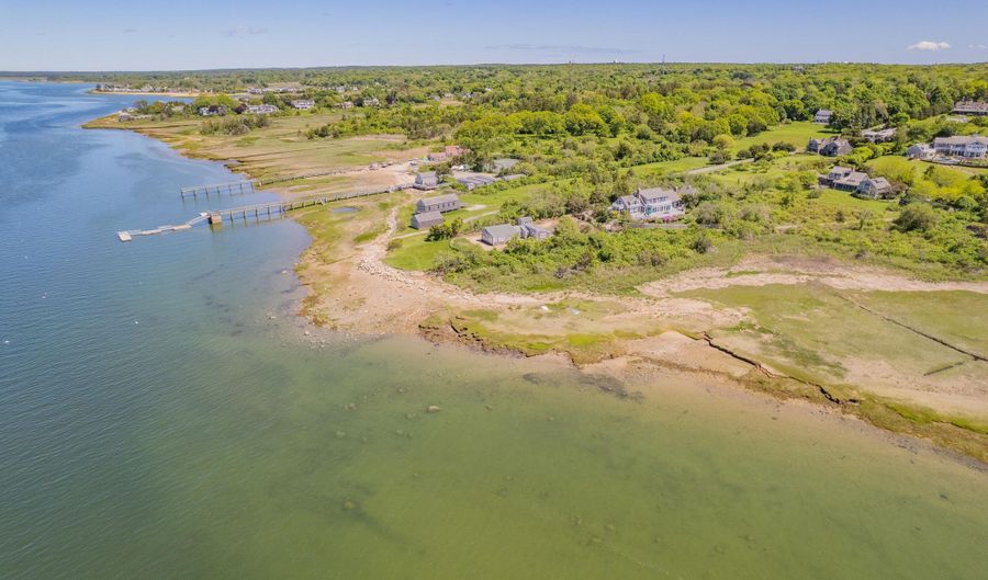 91 Allyn Ln, Barnstable, MA 02630 - 4 Beds, 4 Bath