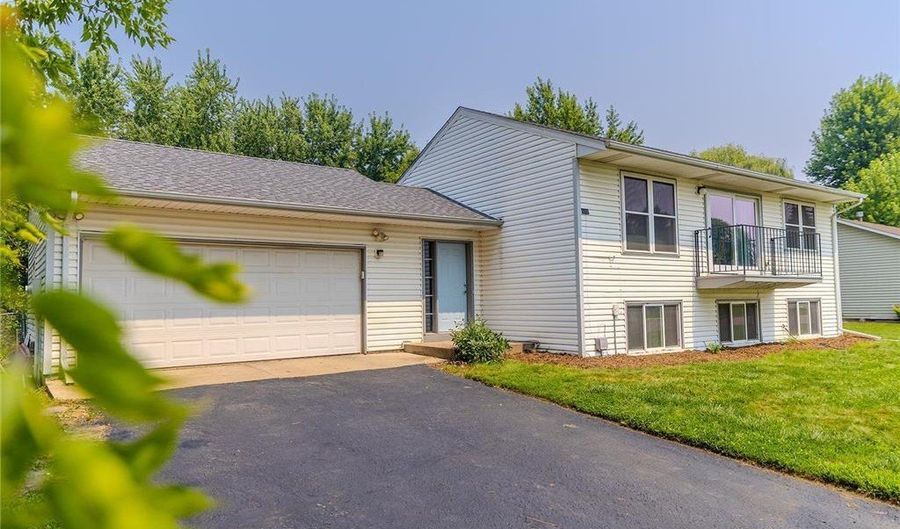 15474 Drexel Way, Apple Valley, MN 55124 - 3 Beds, 2 Bath