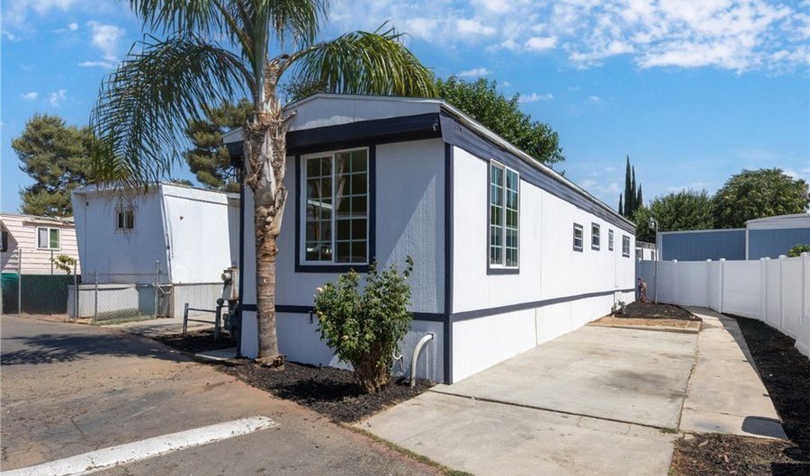 33848 Avenue G 50, Yucaipa, CA 92399 - 2 Beds, 1 Bath