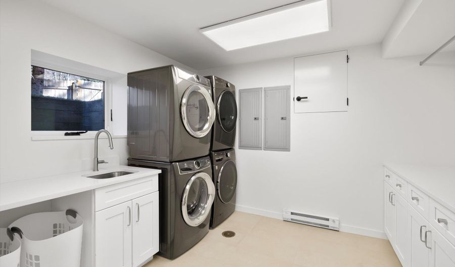 55 Smuggler Grove Rd, Aspen, CO 81611 - 5 Beds, 6 Bath