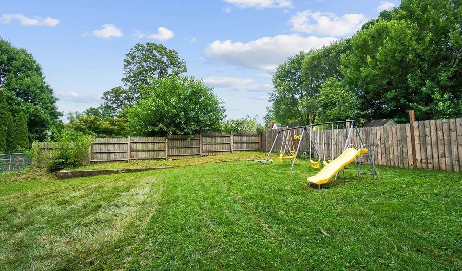 1146 Wilshire Ave, Anderson Twp., OH 45230 - 4 Beds, 1 Bath