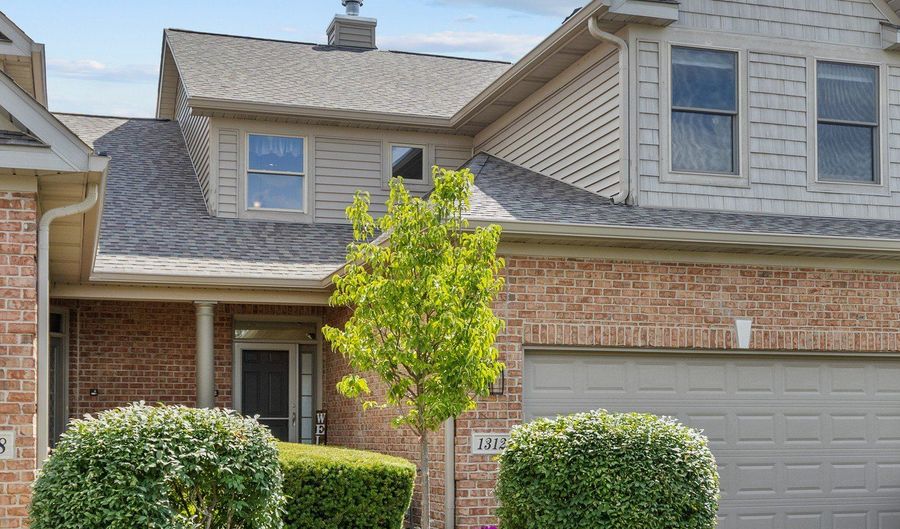 1312 Inverness Ct, Antioch, IL 60002 - 3 Beds, 4 Bath
