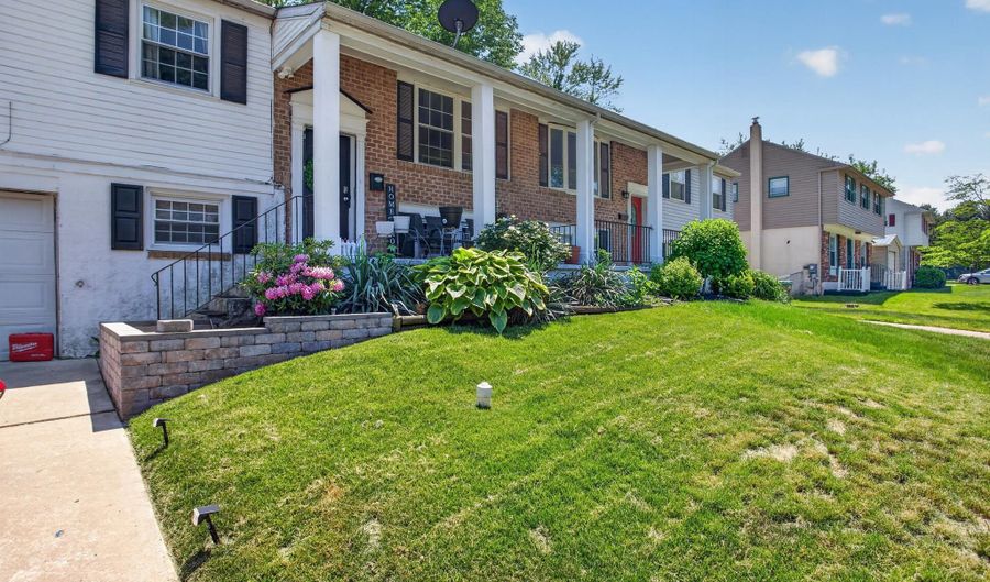 726 PLUMTREE Ln, Claymont, DE 19703 - 4 Beds, 2 Bath