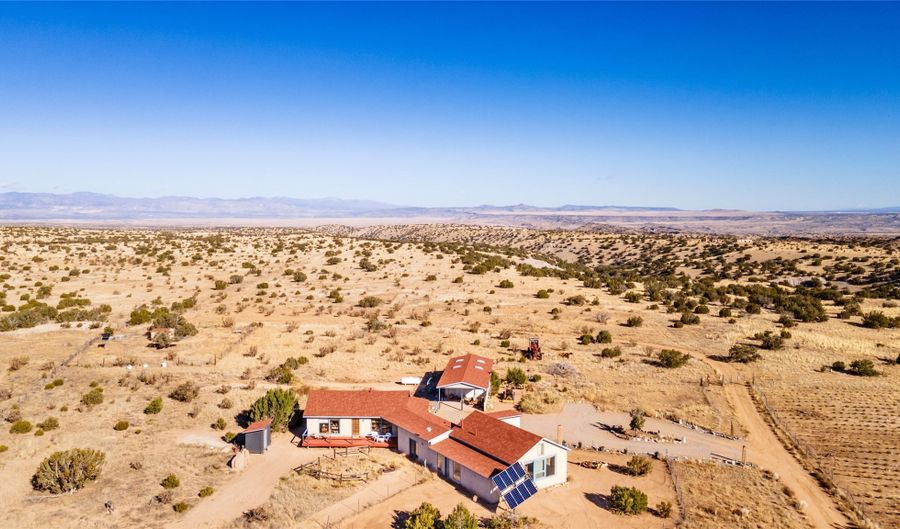 47 And 60 Cliff View Rd, Cerrillos, NM 87010 - 3 Beds, 2 Bath