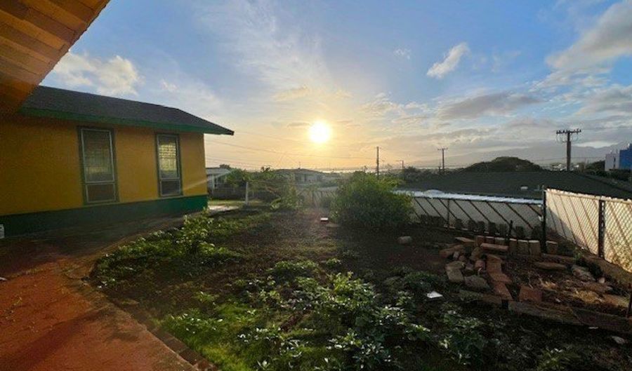 99-314 Kulawea Pl, Aiea, HI 96701 - 3 Beds, 2 Bath