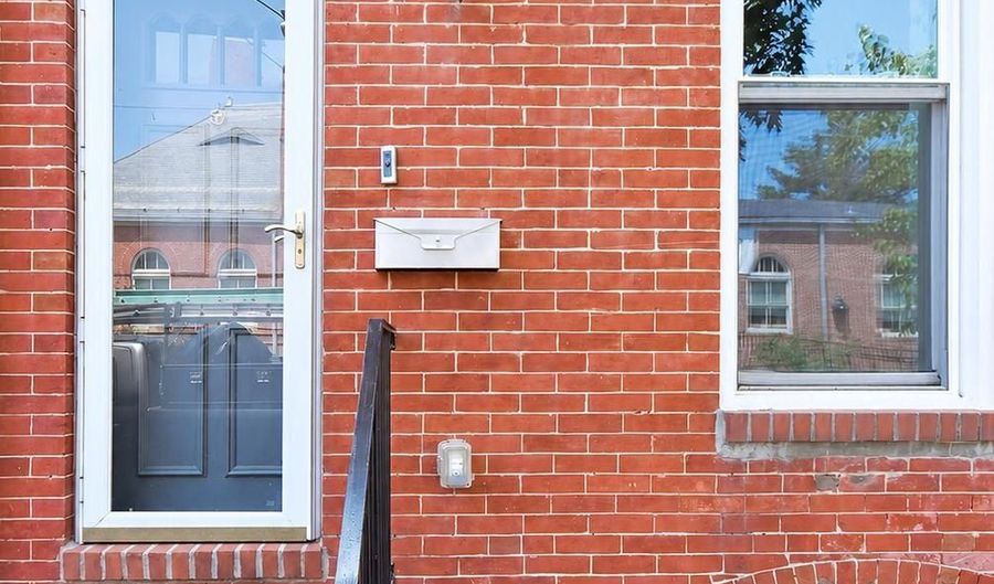 3031 ODONNELL St, Baltimore, MD 21224 - 3 Beds, 3 Bath