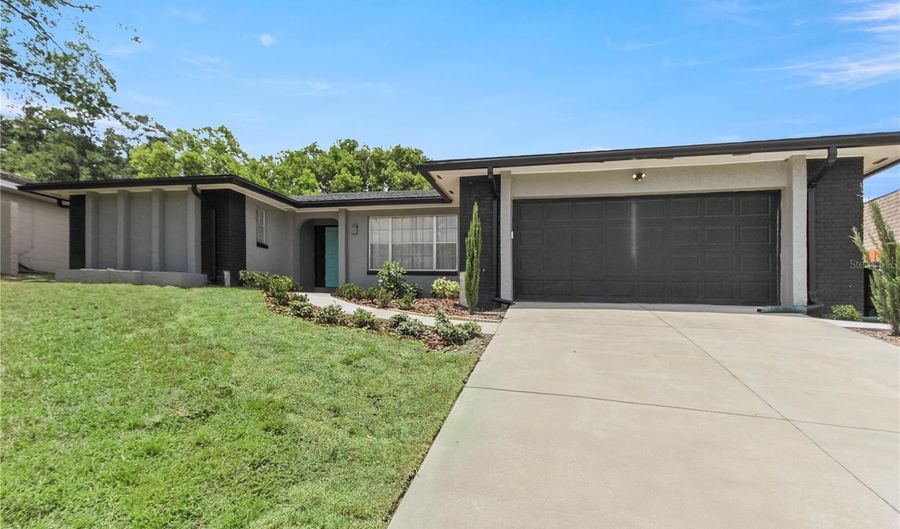 607 GREEN BRIAR Blvd, Altamonte Springs, FL 32714 - 4 Beds, 2 Bath