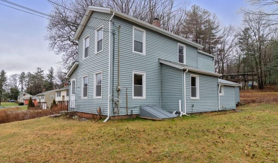 810 Shepard Ave, Hamden, CT 06514 - 4 Beds, 2 Bath