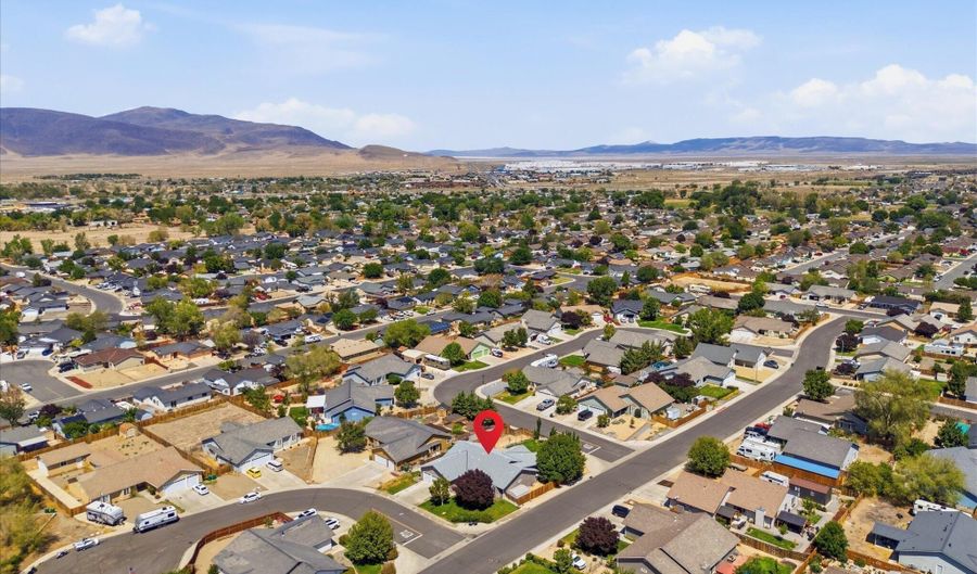 1001 Lehman Ct, Fernley, NV 89408 - 4 Beds, 2 Bath
