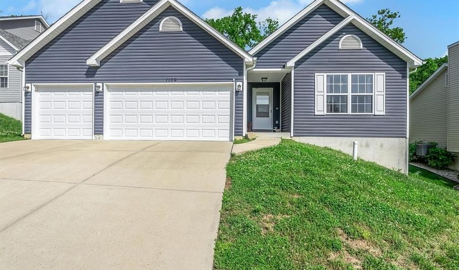 1109 Foxwood Estates Dr, Arnold, MO 63010 - 3 Beds, 2 Bath