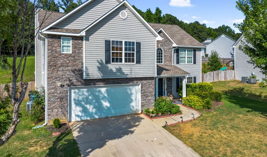 3266 Bridle Brk, Auburn, GA 30011 - 4 Beds, 3 Bath
