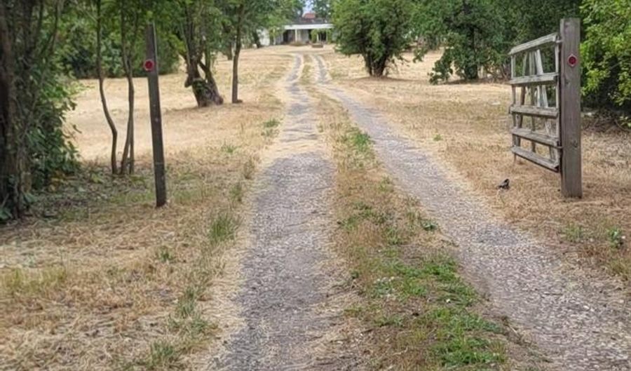 3291 Guerneville Rd, Santa Rosa, CA 95401 - 3 Beds, 2 Bath