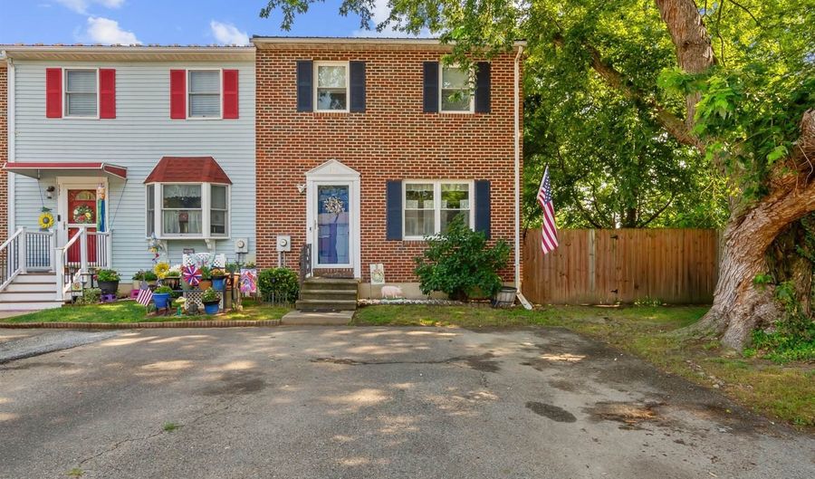 133 Hampton Dr, Dover, DE 19904 - 3 Beds, 2 Bath