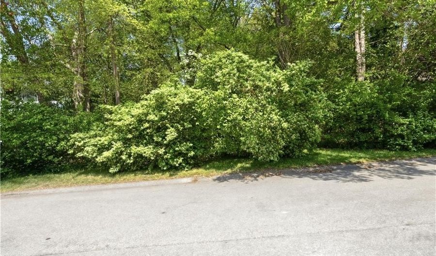 What Cheer Road, Narragansett, RI 02882 - 0 Beds, 0 Bath