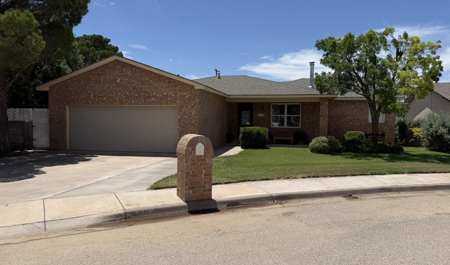 2103 W Currier Ave, Artesia, NM 88210 - 3 Beds, 2 Bath